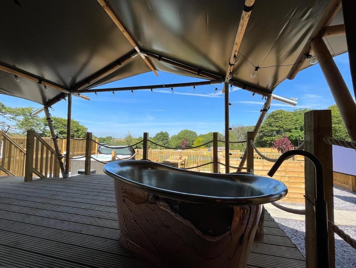 Jungle Book Safari Tent Tenby Extérieur photo