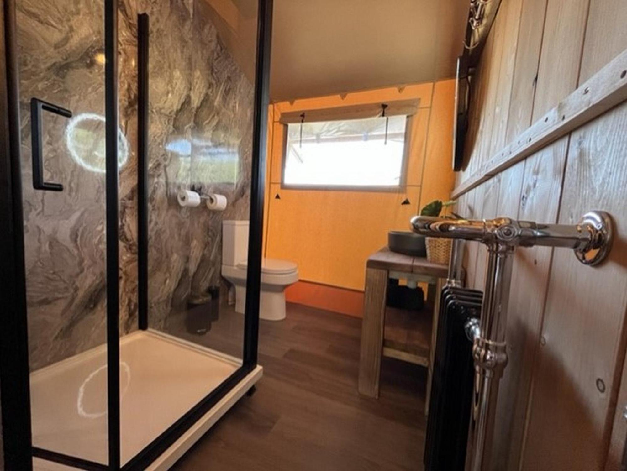 Jungle Book Safari Tent Tenby Chambre photo